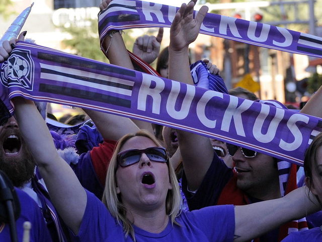 Orlando City selects Cyle Larin with No. 1 pick in 2015 MLS SuperDraft