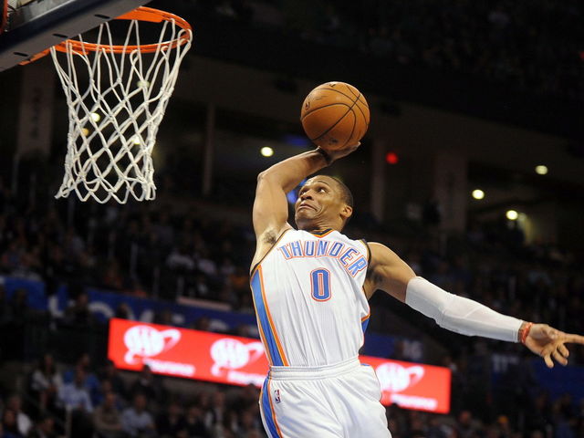 Westbrook's triple-double, career-high 17 assists lead Thunder over Warriors