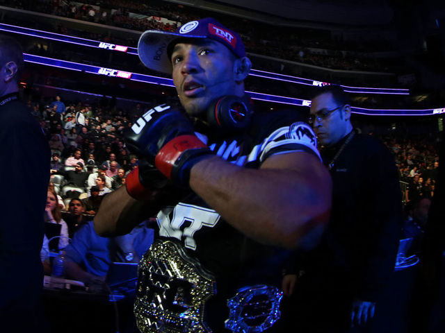 UFC 212 preview: Featherweight division marches on without McGregor