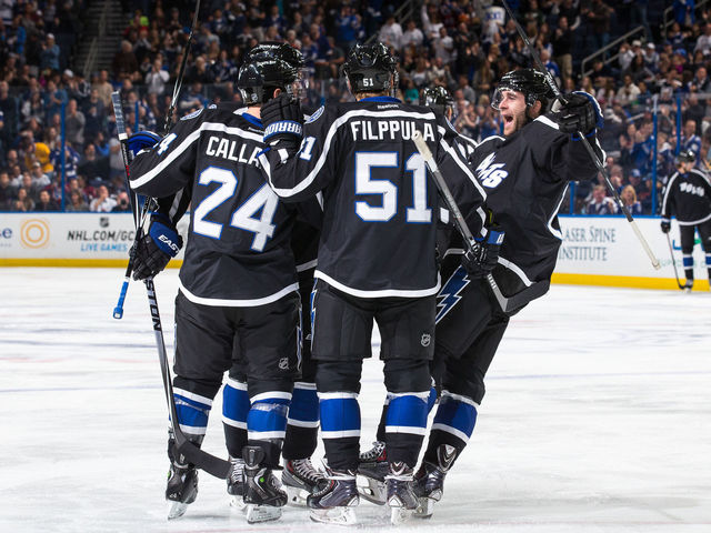NHL Power Rankings - Week 15: Lightning claim top spot; Maple Leafs drop to No. 22