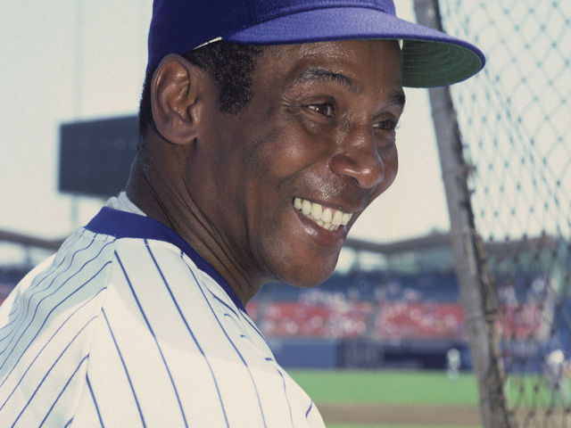 Reading List: Remembering 'Mr. Cub' Ernie Banks