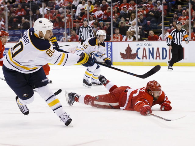 Report: Sabres GM not budging on asking price for Stewart before trade deadline