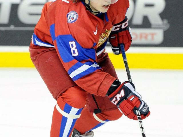 VIDEO: Lightning prospect Nikita Gusev scores tornado goal in KHL skills competition