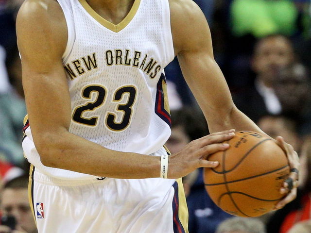 Report: No structural damage to Anthony Davis's shoulder, out 1-2 weeks