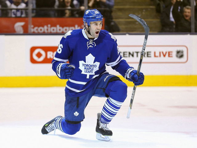 Maple Leafs trade Winnik to Penguins for Zach Sill, 2 draft picks