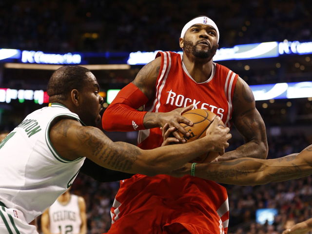 Smith opens up about release by Pistons, criticism