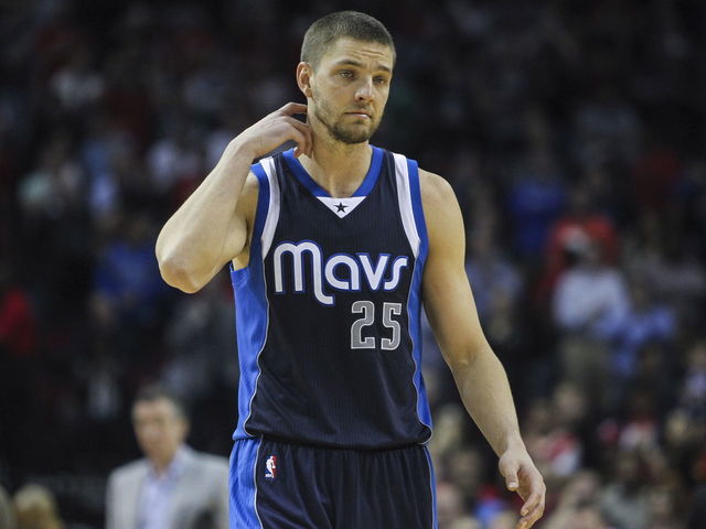 Mavs' Parsons still questionable for Game 1 against Rockets