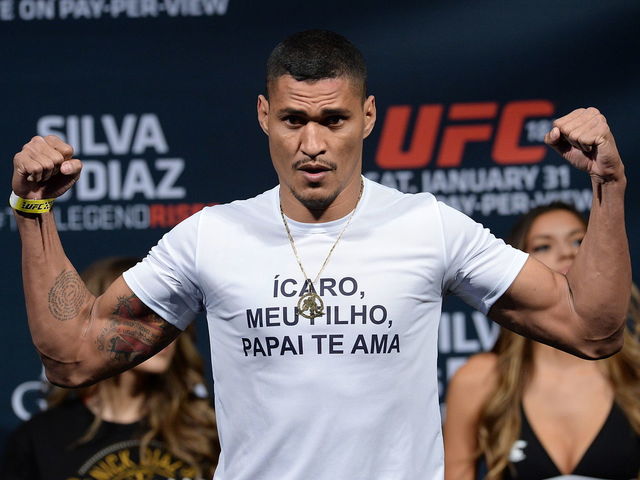 Alcantara, Santos emerge victorious in Fight Pass prelims