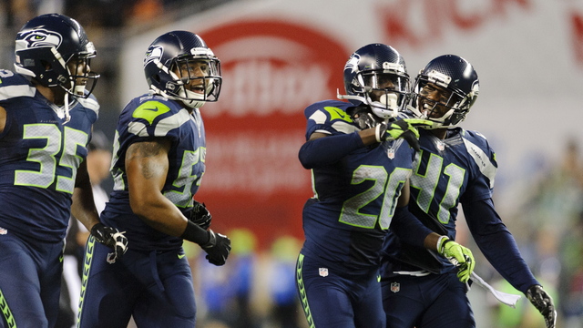 VIDEO: Jeremy Lane picks off Tom Brady in red zone