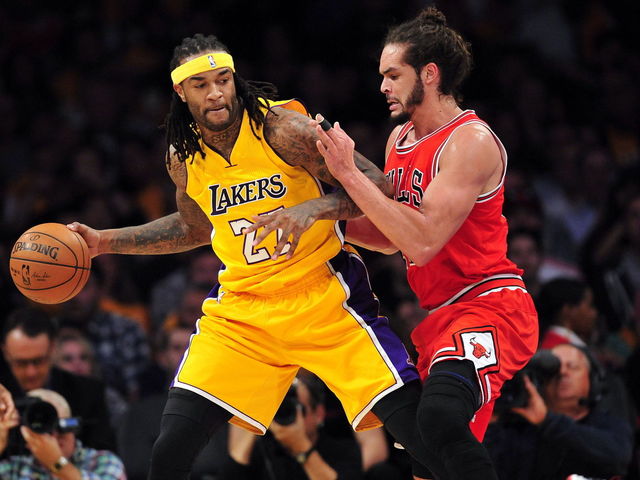 Report: 'Distinct possibility' Lakers exercise team option on Jordan Hill
