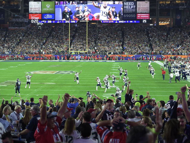 Irish fans snuck into Super Bowl XLIX, ended up in fourth row