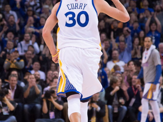 51-point outburst a scary reminder that Curry heats up as season progresses