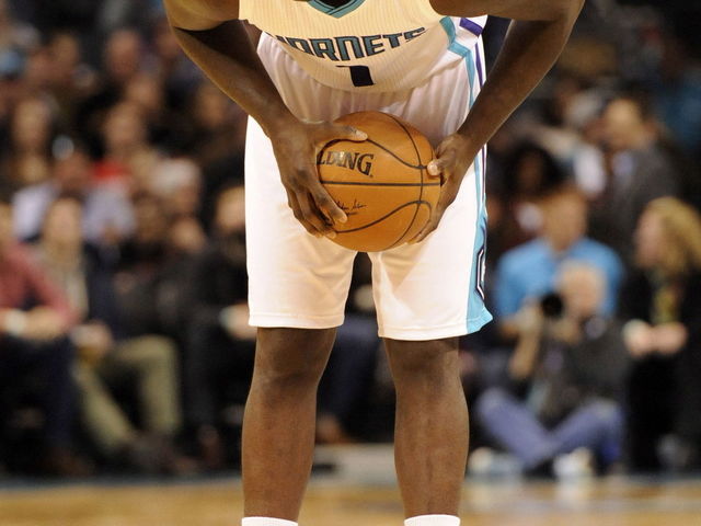 Lance Stephenson likely to keep coming off bench all season
