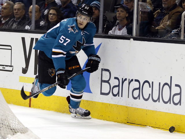 Sharks' Wingels out for 'near future,' to remain with team on road trip