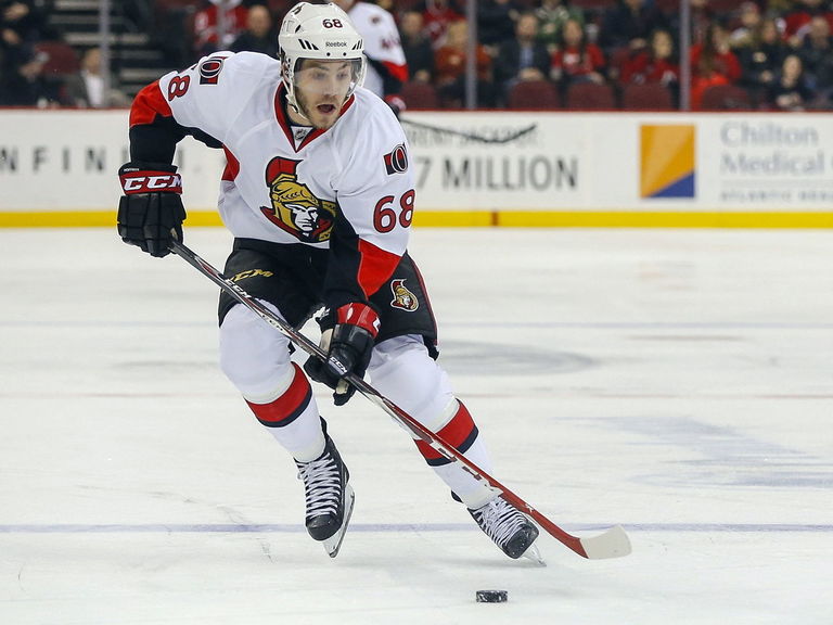 Senators' Mike Hoffman not eager to sign longterm deal