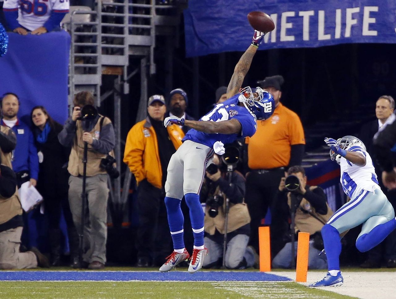 VIDEO: Odell Beckham Jr. Makes Spectacular One-Handed Catch