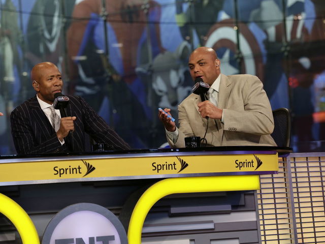 VIDEO: Charles Barkley thinks Cliff Alexander is playing well