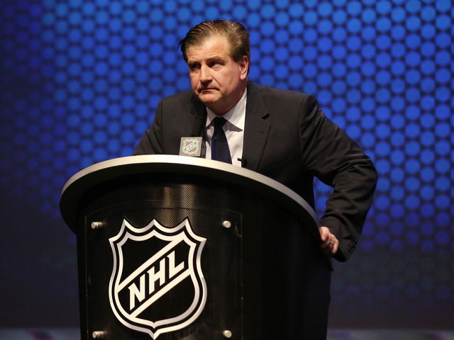 Canucks GM Benning wants to acquire a 2nd-, 3rd-round pick in draft; likely to trade a goalie