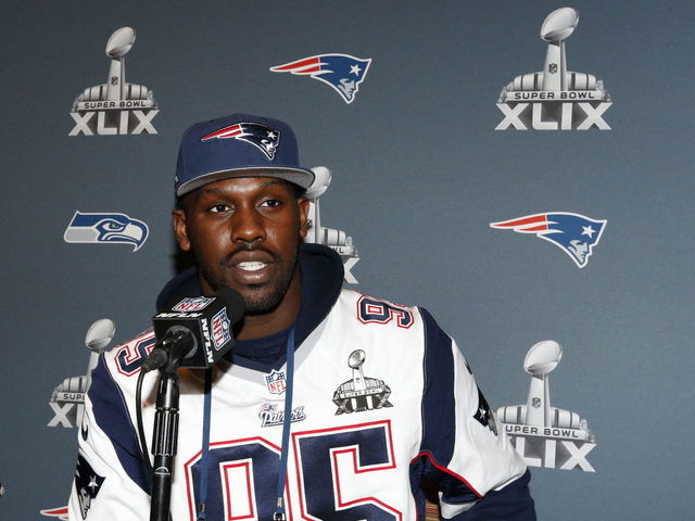 Patriots' Chandler Jones thinks he can beat brother Jon Jones in a fight