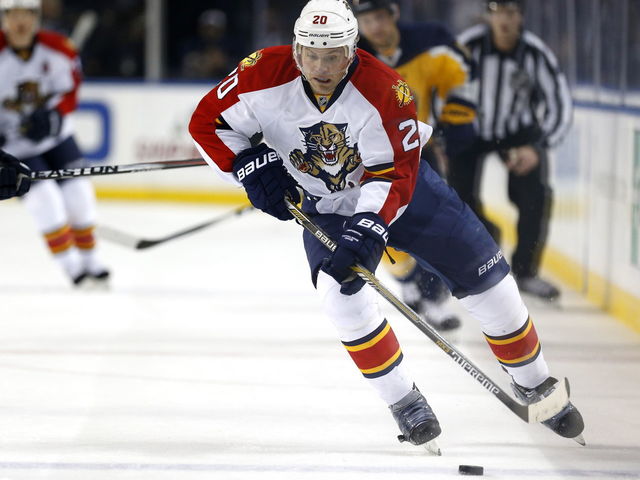 Panthers' Bergenheim seeking trade after being a healthy scratch too many times