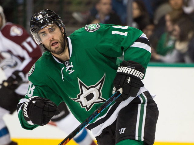 Stars' Eaves taken to hospital after being hit in the head by shot