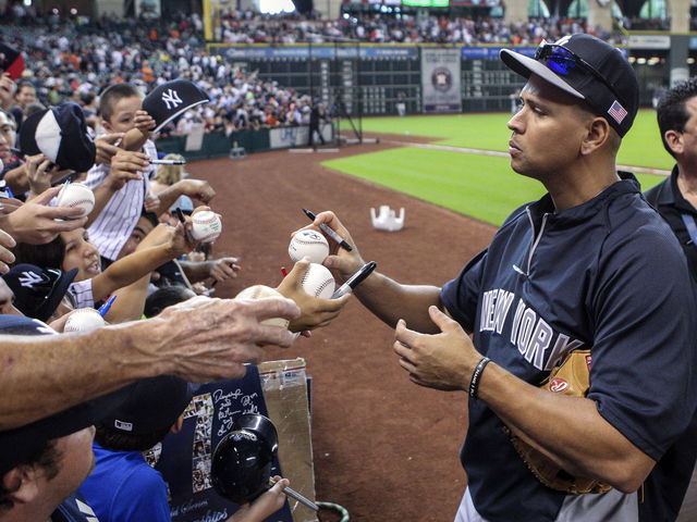 A-Rod makes vague apology, turns down news conference