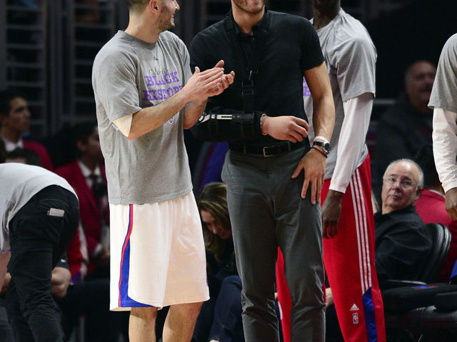 Blake Griffin feeling better after surgery, no clear timetable for return
