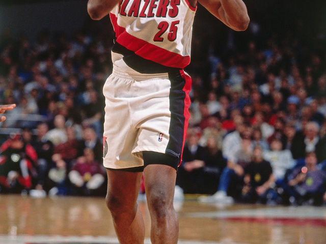 Former Trail Blazer Jerome Kersey dies at 52