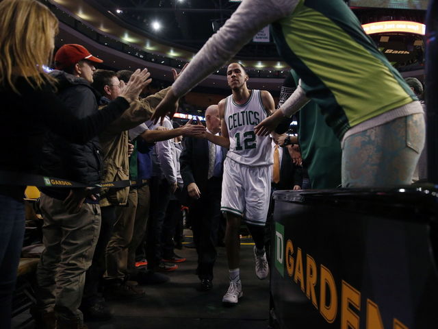 Report: Celtics send Prince to Pistons for Jerebko and Datome