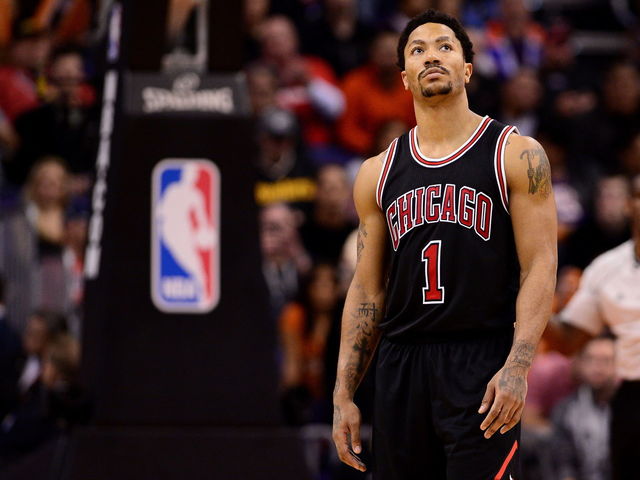 Derrick Rose to undergo surgery for torn meniscus in right knee