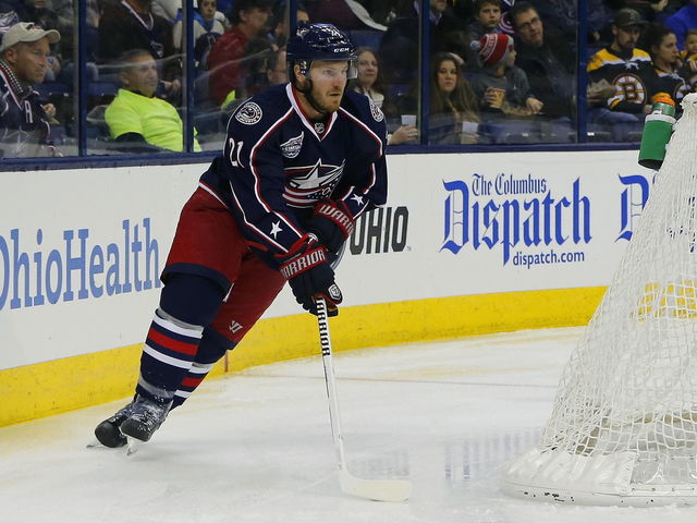 Blue Jackets trade Wisniewski to Ducks