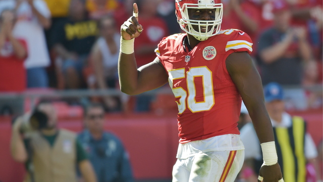 Chiefs cover spread on Houston's bizarre last-second TD